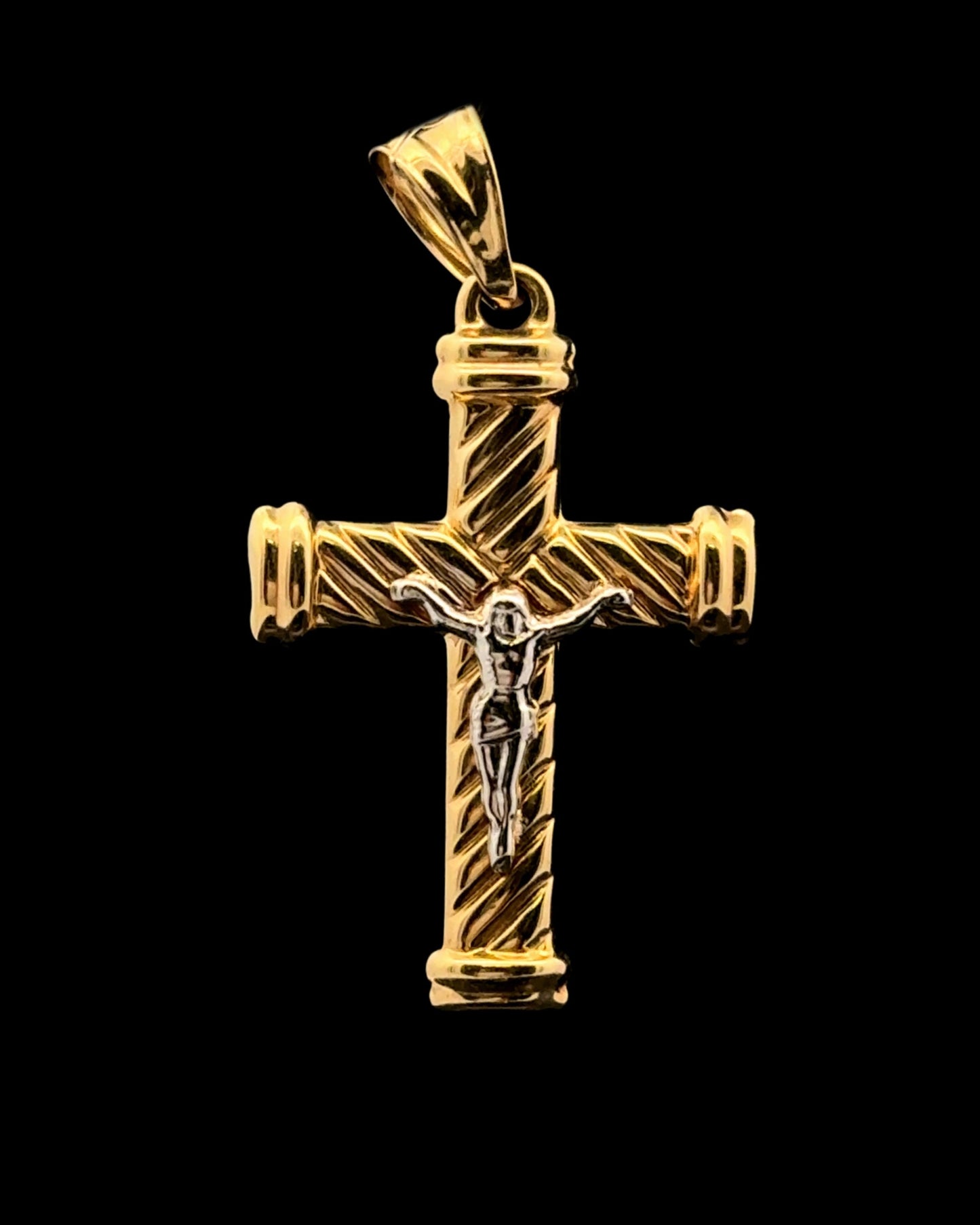 PENDANT CRUZ SMALL 1.5GR 14K