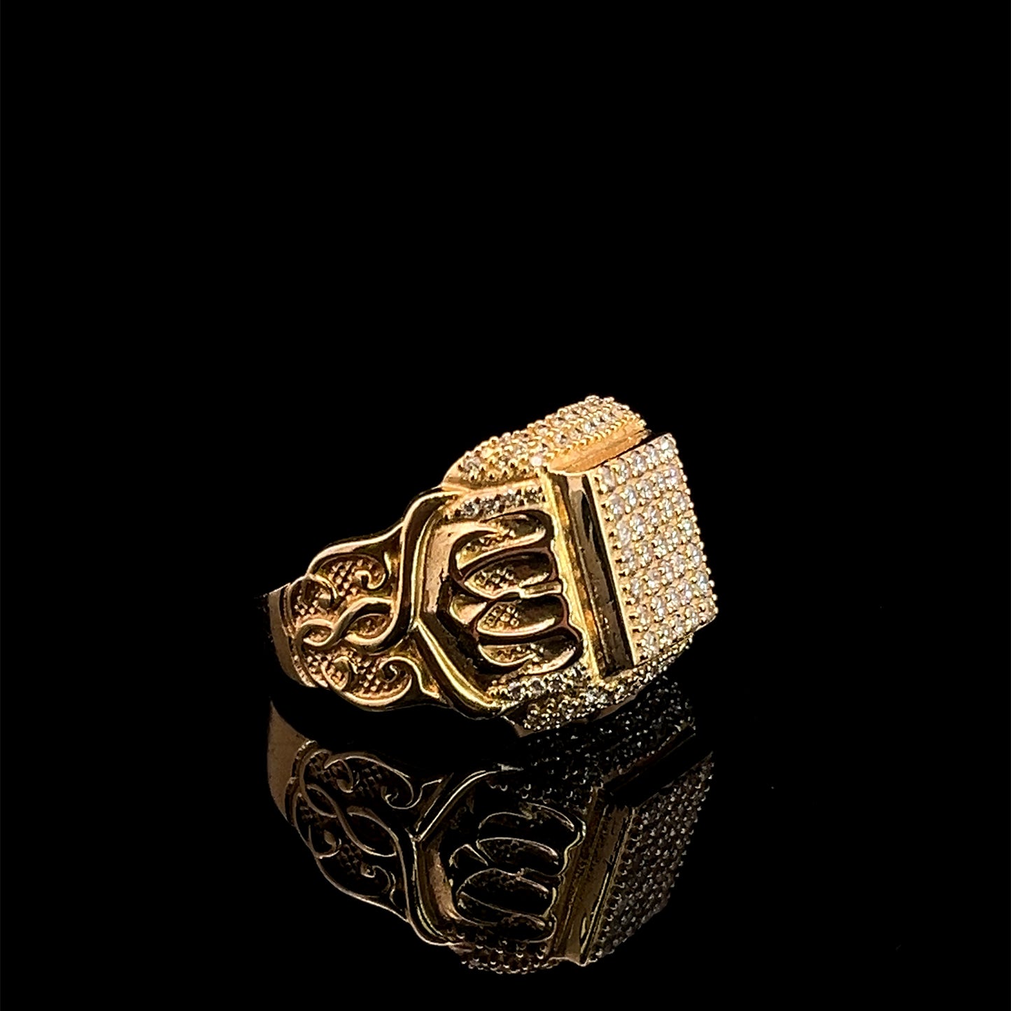 ANILLO CUADRADO CON FIGURAS CZ 7.4GR 14K 10.5"