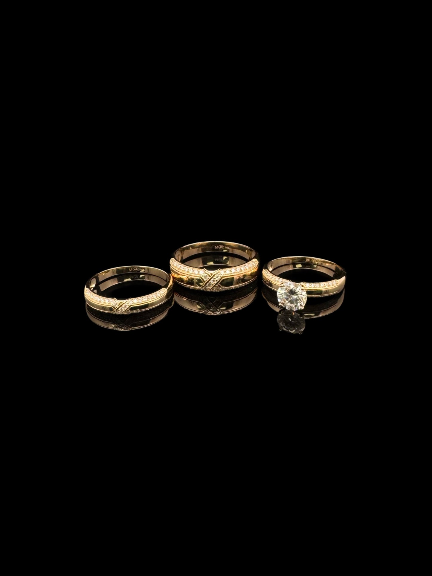 14K GOLD ENGAGEMENT MOISSANITE RING (7.7GR W9.5" M11.5")