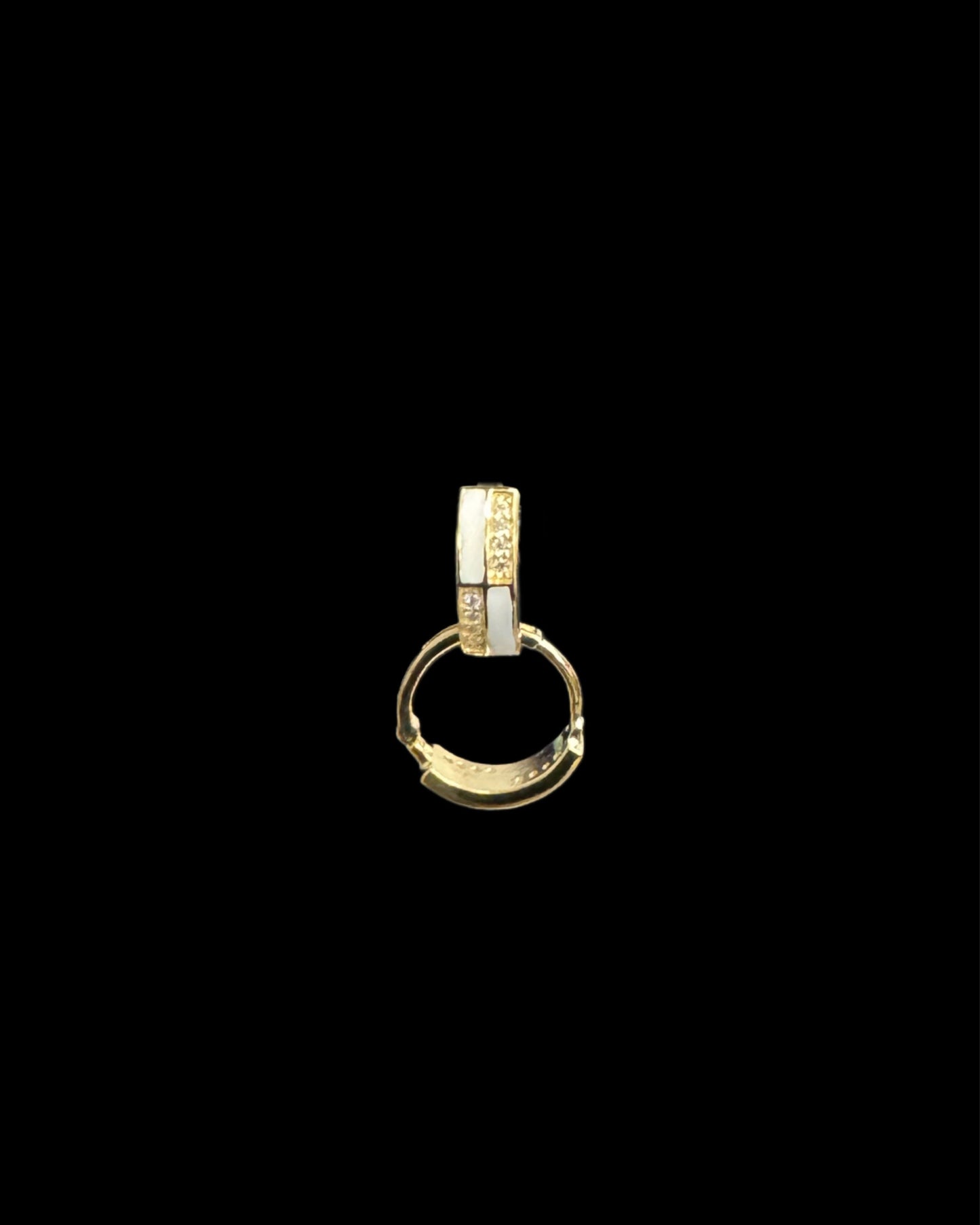 14K GOLD HUGGIES ENNAMEL EARRINGS (1.4GR)