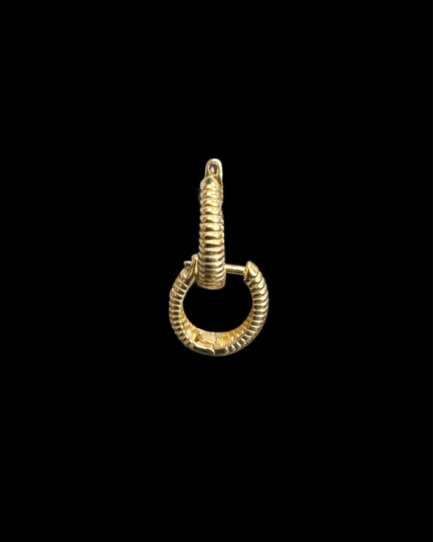 14K GOLD HUGGIES EARRINGS (2.6GR)