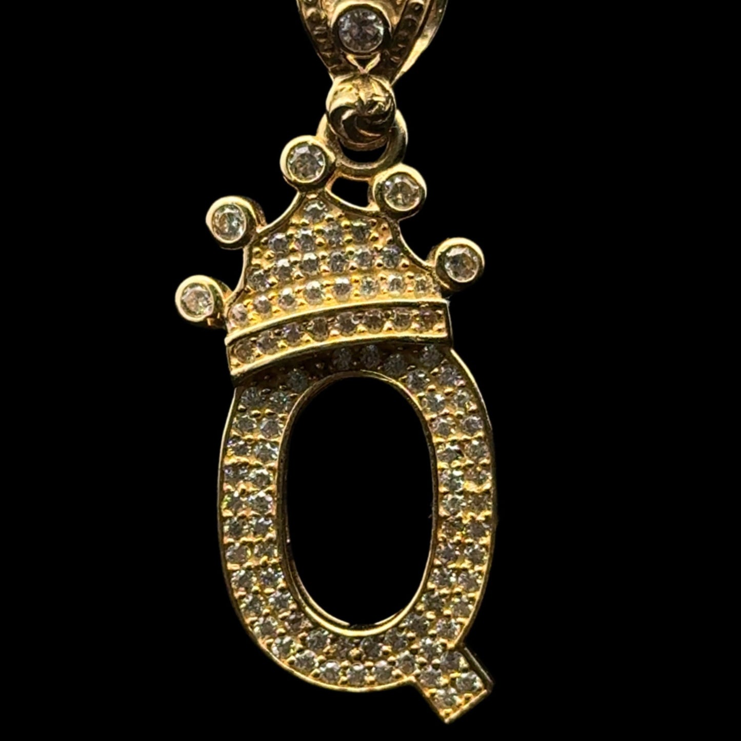 PENDANT LETRA Q CORONA NAVIDAD CZ 4.7GR 14K