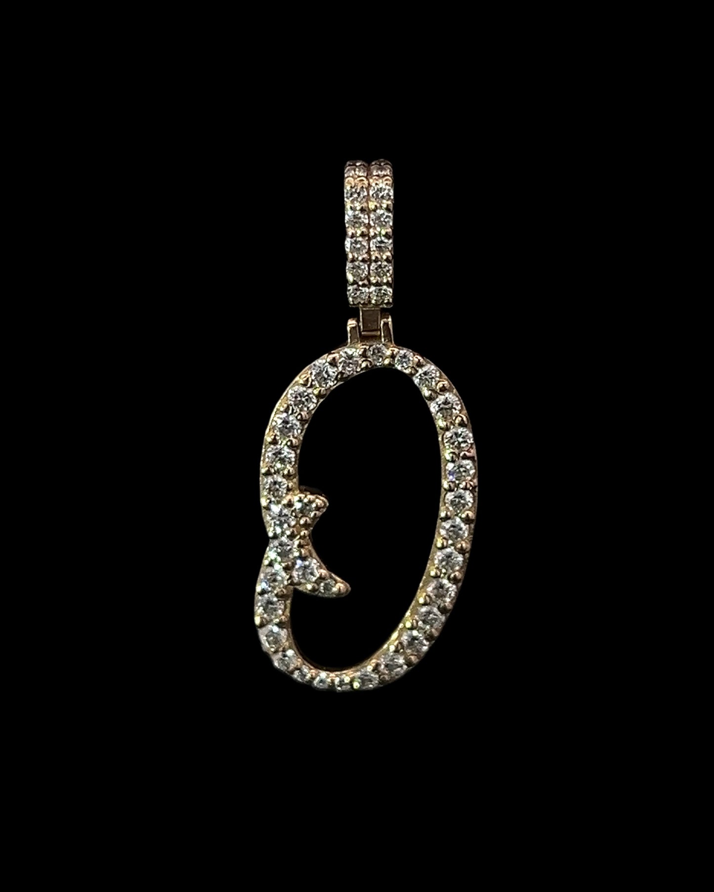 Yellow Gold Letter O Pendant 0.68CT 2.6GR 14K