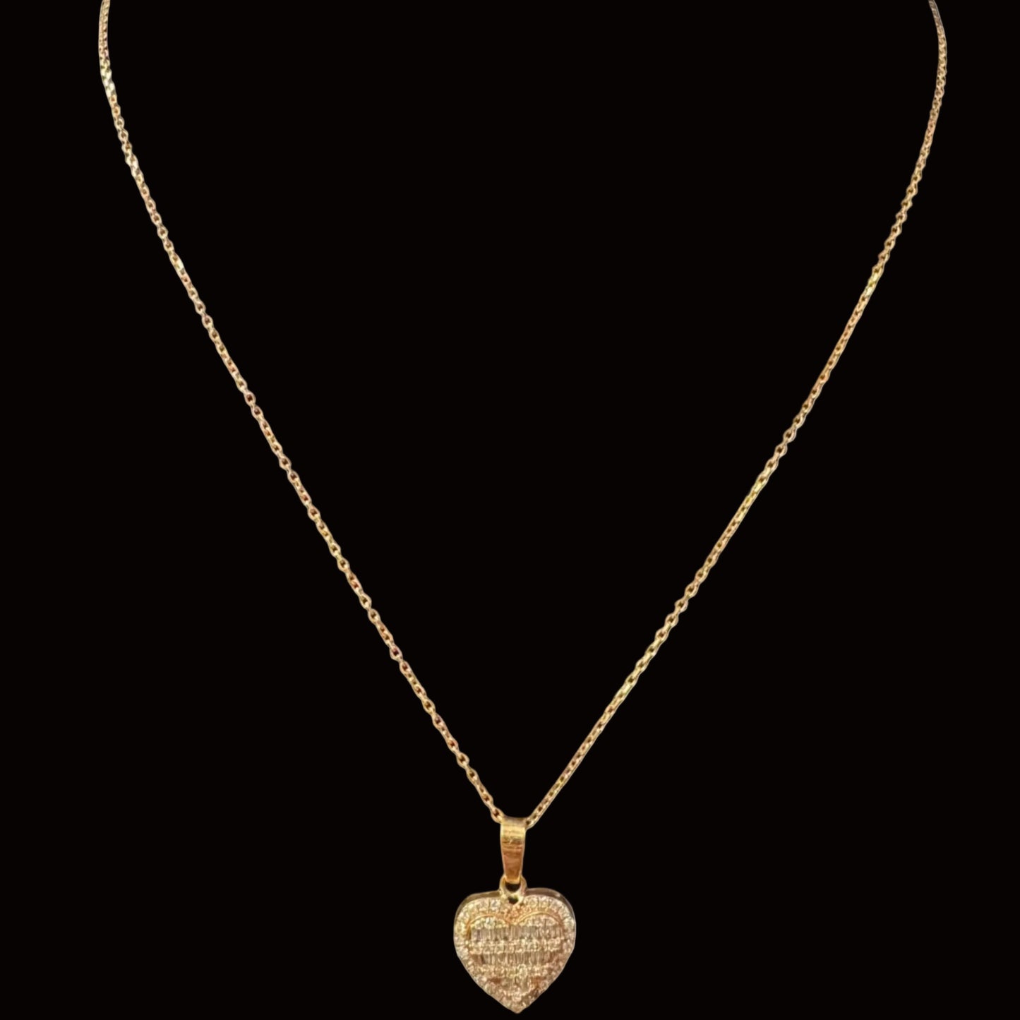 Collar de corazón de oro amarillo con talla baguette de 1 ct y 2,6 gr de 14 quilates y 16"