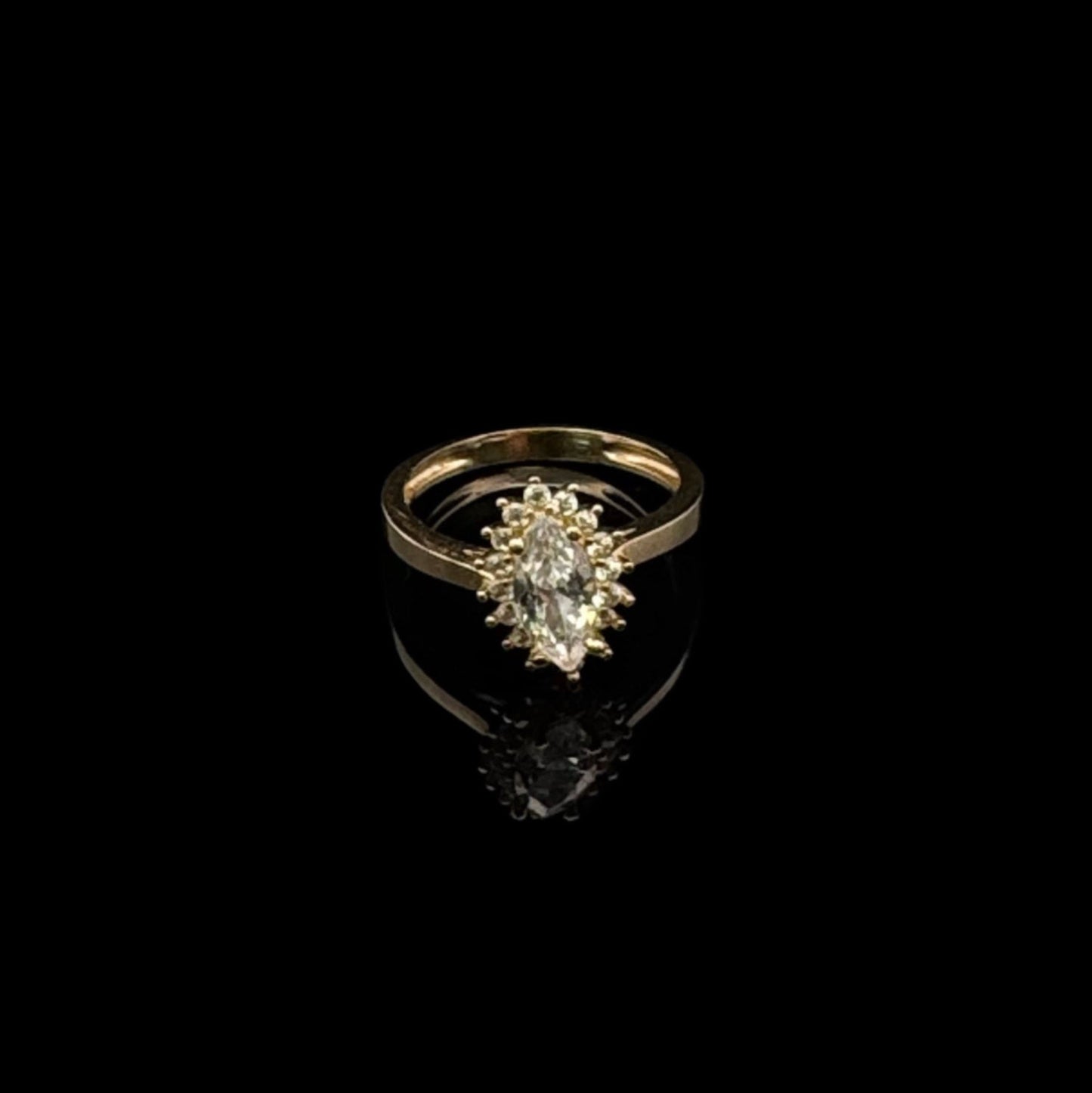 14K GOLD CZ MARQUISE RING (2.8GR 6.5")