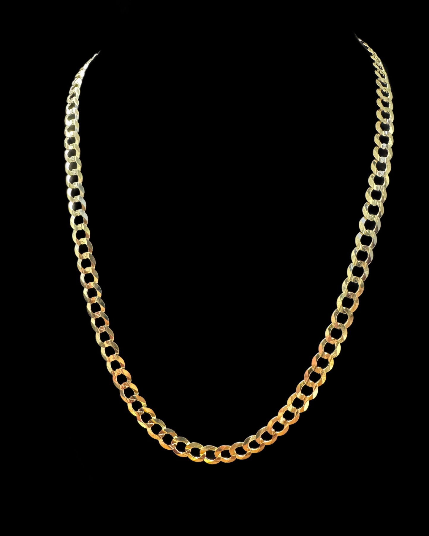 CADENA CUBANA CLASICA SOLIDA 28.3GR 7MM 14K 24"
