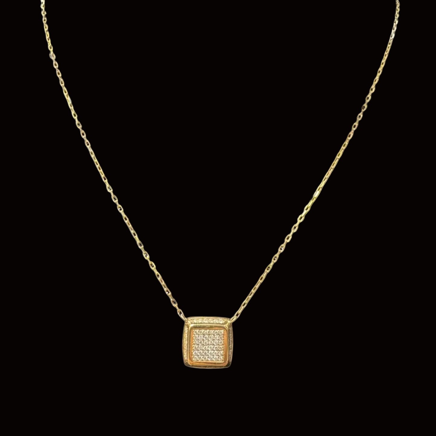 Collar cuadrado de oro amarillo de 0,24 quilates y 3,2 gr de 14 quilates y 18"