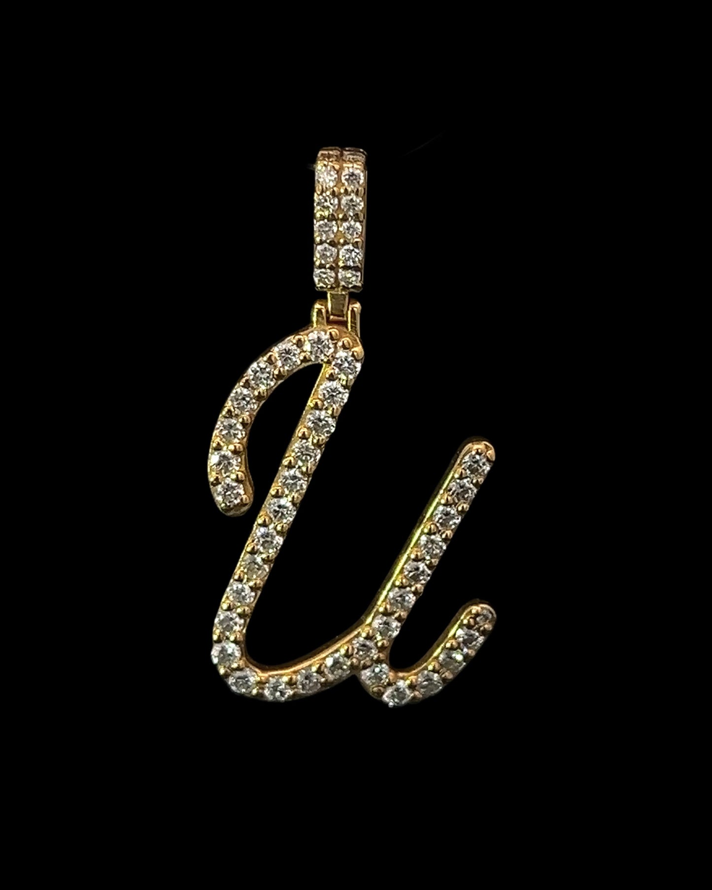 Yellow Gold Letter U Pendant 0.92CT 3.1GR 14K