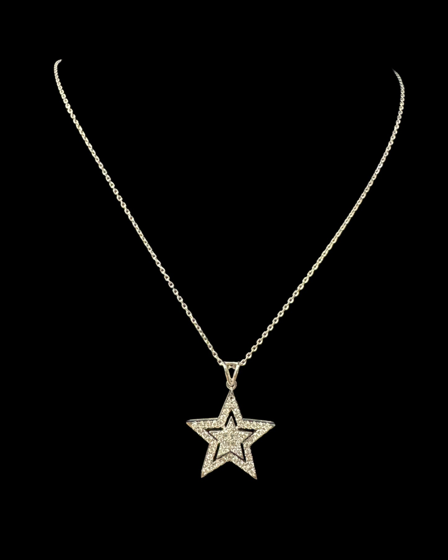 Star Necklace 0.47CT 4.3GR 14K 16"
