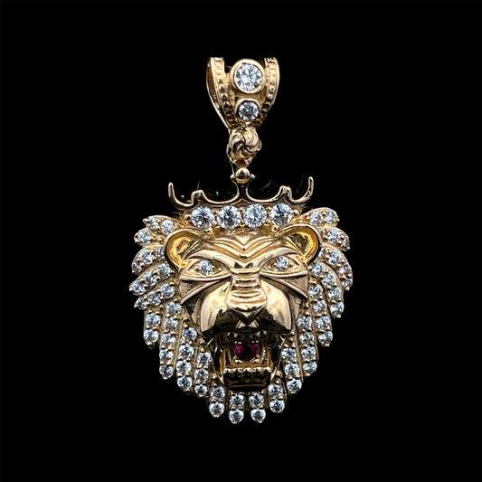 PENDANT CABEZA LEON CORONA PUAS MEDIUM CZ 8GR 14K