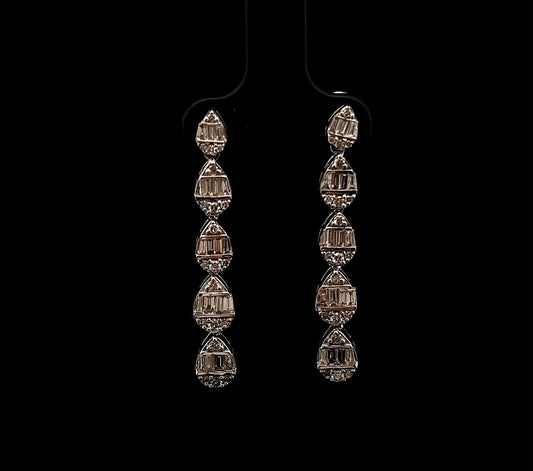 ARETES PERA CASCADA 1.33CT 14K