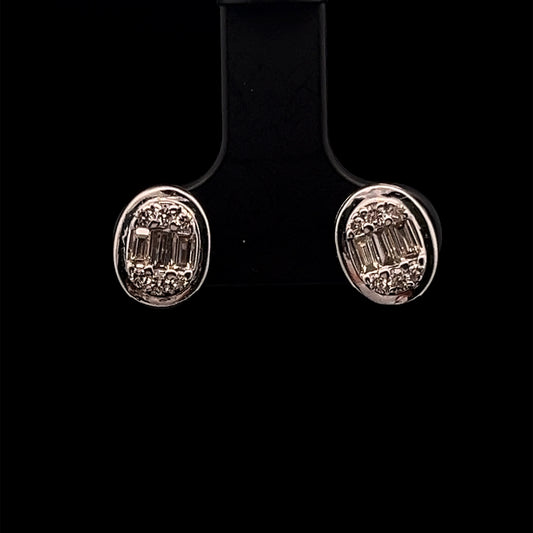 ARETES OVALO BLANCO ENAMEL 0.38CT 14K