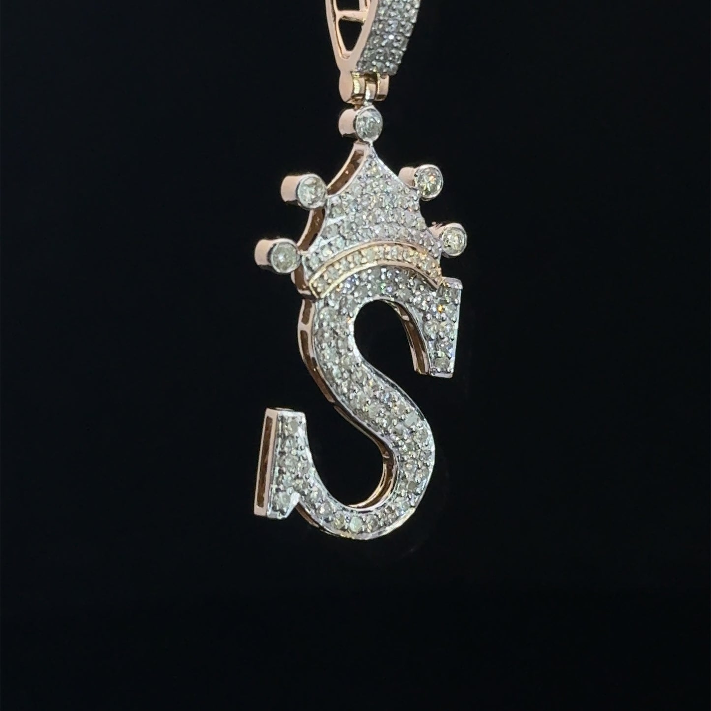 PENDANT LETRA S CON CORONA DIAMANTES 2.8GR 0.7CT 14K (SLNPD 0172-S)