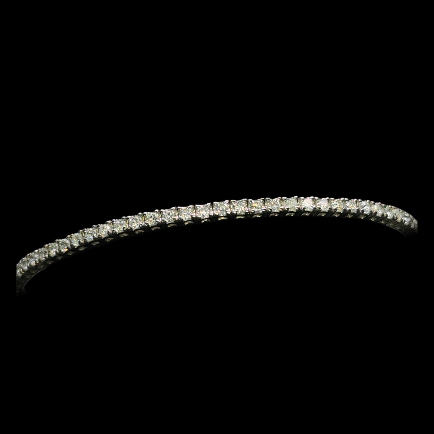 White Gold Bangle 7.4GR 2.4MM 1.11CT 14K 7"