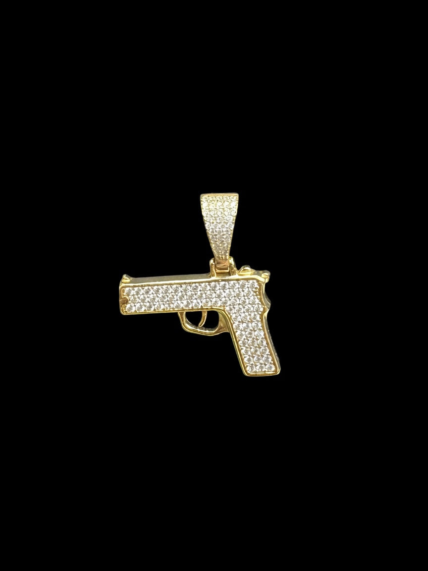 925 SILVER CZ PENDANT (5.6GR)