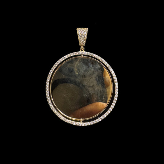 14K GOLD PICTURE PENDANT (6.9GR)