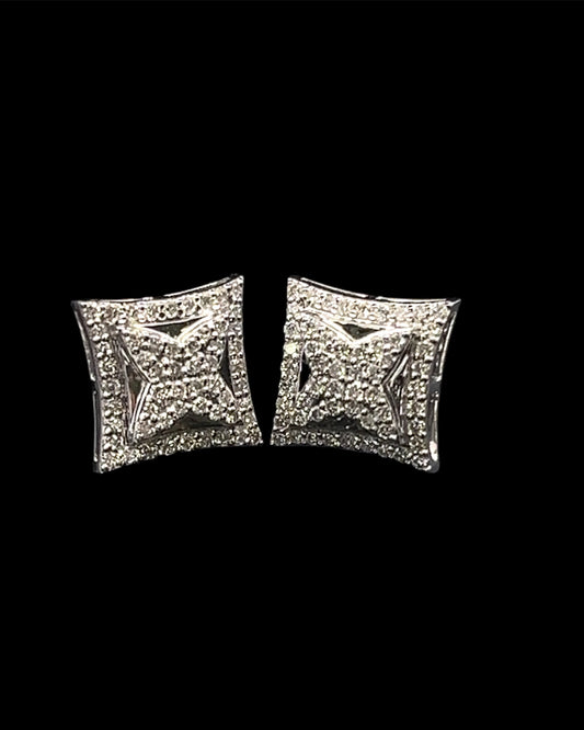 ARETES ESTRELLA DIAMANTES BLANCO Y AMARILLO 1.9GR 14K 0.78CT (SLNER 0112)