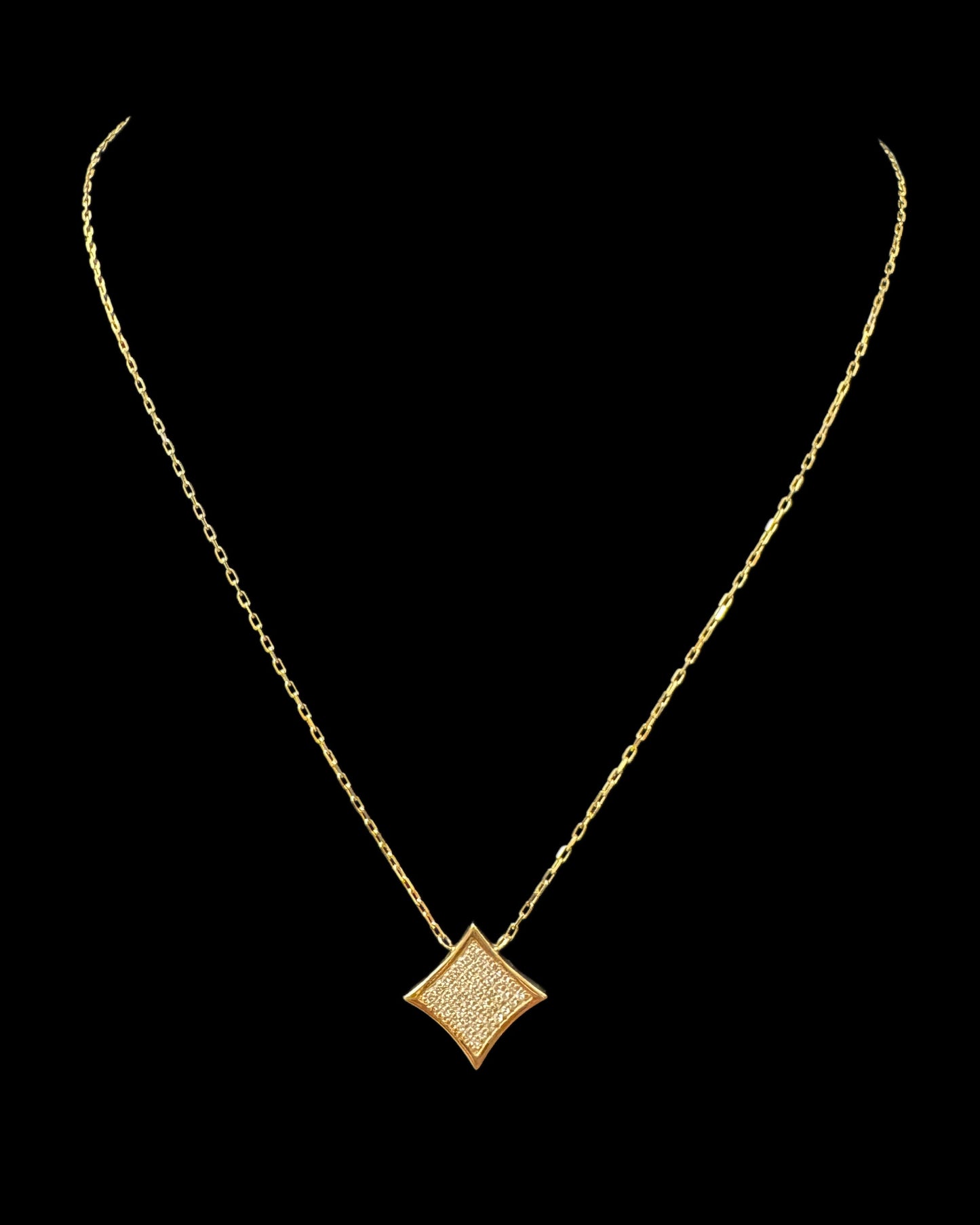 Rhombus Necklace 0.20CT 3.4GR 14K 18"