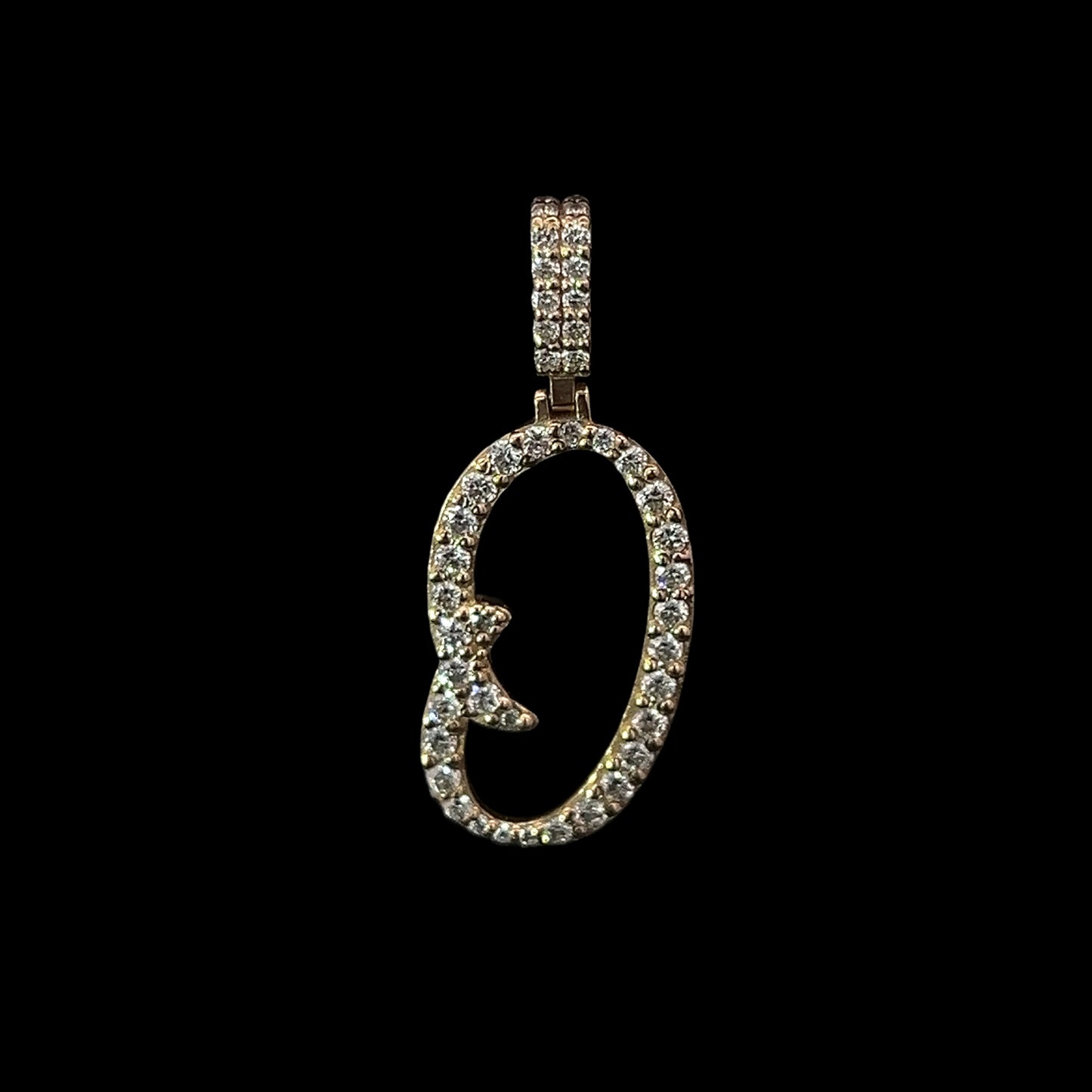 Yellow Gold Letter O Pendant 0.68CT 2.6GR 14K