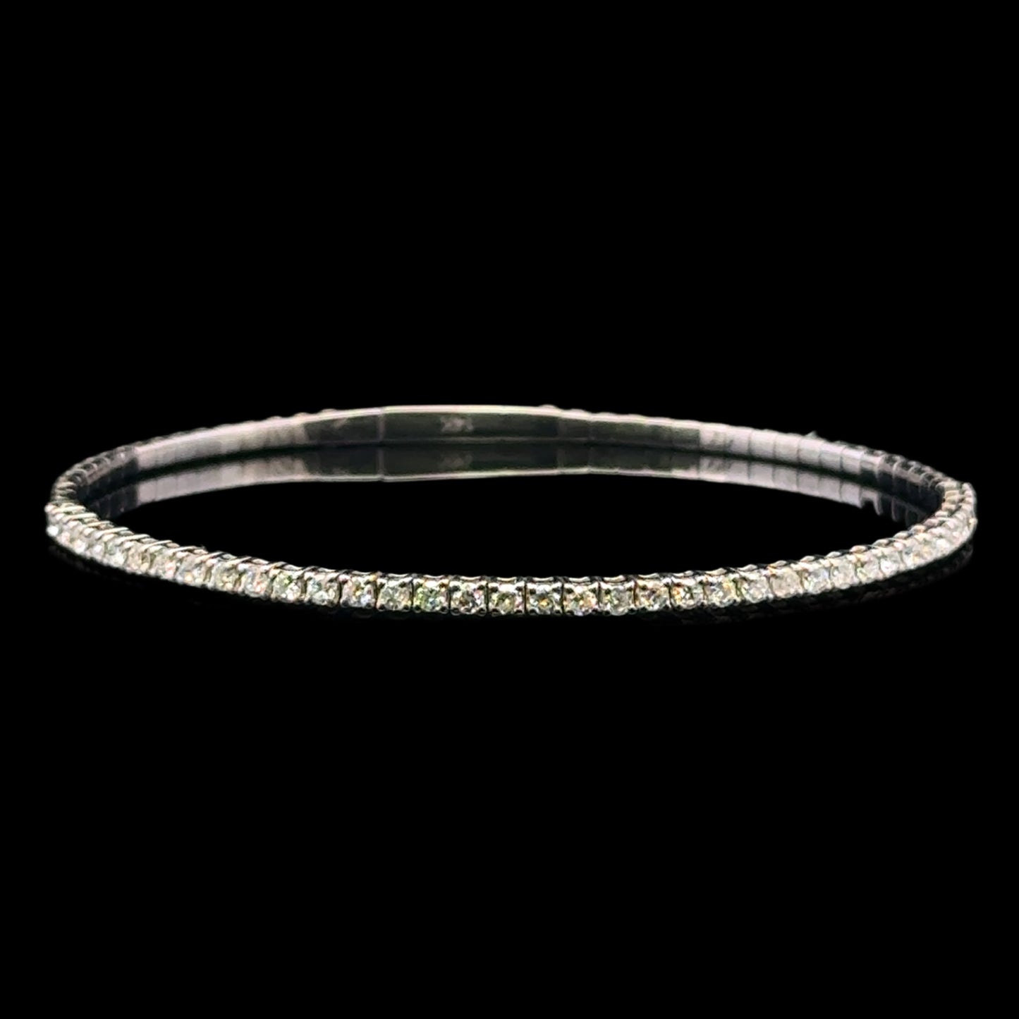 White Gold Bangle 7.4GR 2.4MM 1.11CT 14K 7"