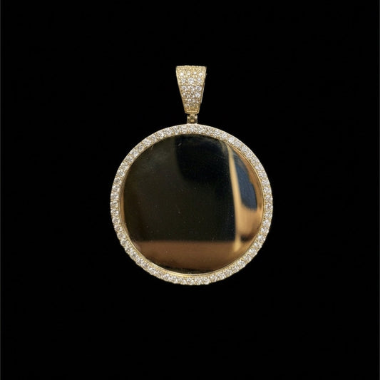 14K GOLD PICTURE PENDANT (3.8GR)