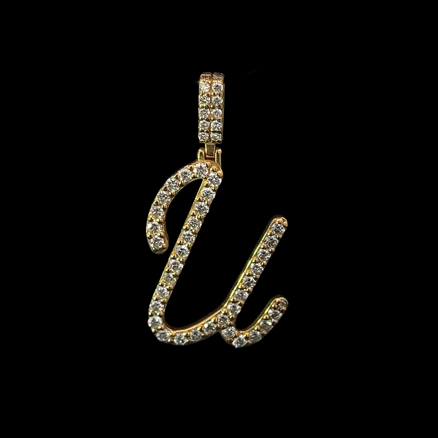 Yellow Gold Letter U Pendant 0.92CT 3.1GR 14K