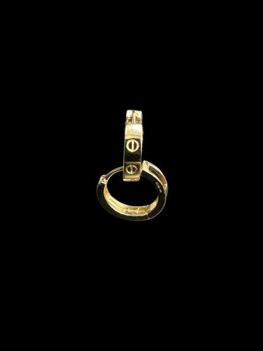 14K GOLD HUGGIES LOVE EARRINGS (1.8GR)