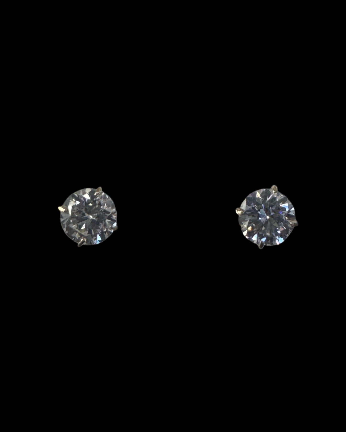 ARETES 14K GOLD ZIRCONIA