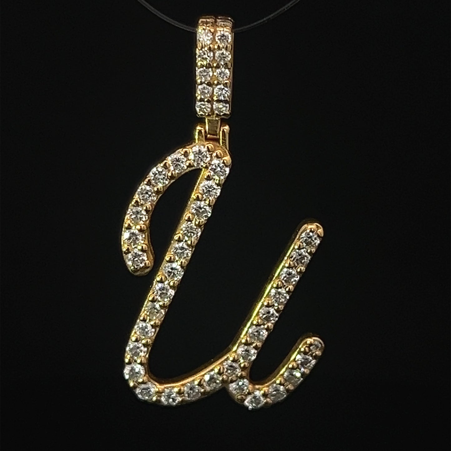 Yellow Gold Letter U Pendant 0.92CT 3.1GR 14K