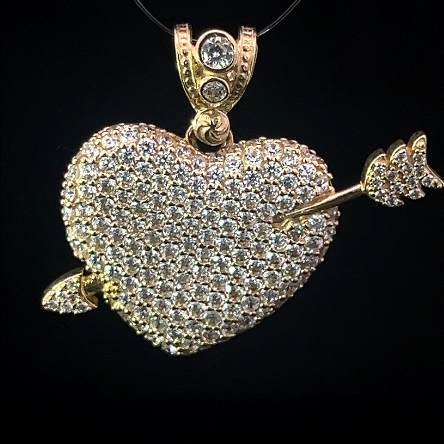 PENDANT CORAZON FLECHADO CZ 7.7GR 14K