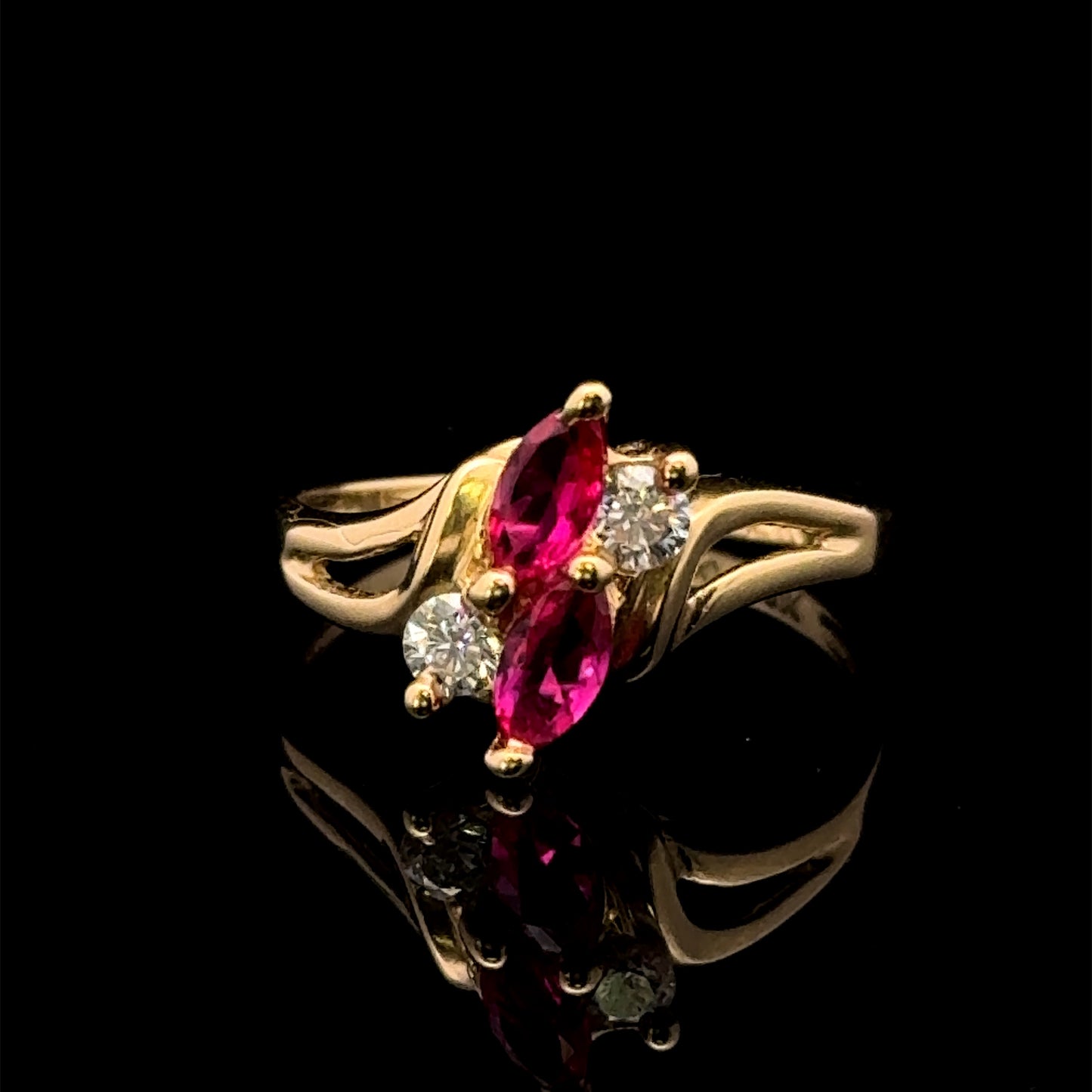 Yellow Gold Fuchsia Stone Ring (CZ) 2.3GR 14K 7"