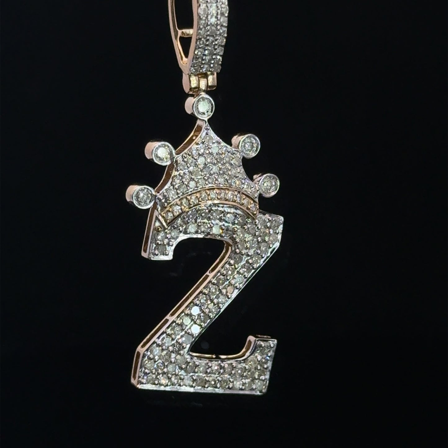 PENDANT LETRA Z CON CORONA DIAMANTES  3GR 0.79CT 14K (SLNPD 0172-Z)